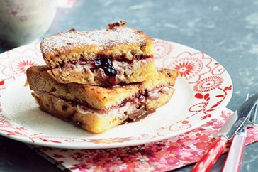 Panettone French toast with ricotta