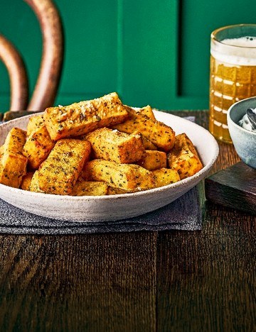 Panisse with yogurt dip
