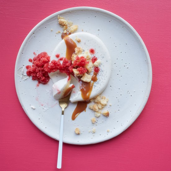 Panna cotta with berry granita and caramel