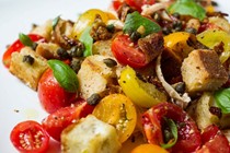 Panzanella with chicken and capers