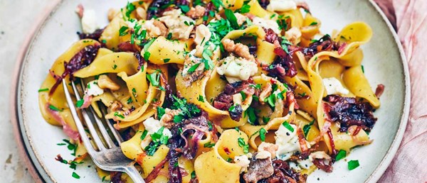 Pappardelle with caramelised onions, Dolcelatte and walnuts