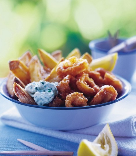 Paprika-battered squid, chunky chips and tartare sauce