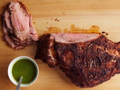 Paprika roast leg of lamb with mint sauce