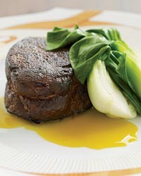 Paprika-rubbed tenderloin with citrus-mustard butter