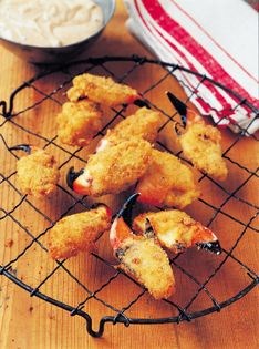Pardiños's fried breaded crab claws ("Pardiñolas")