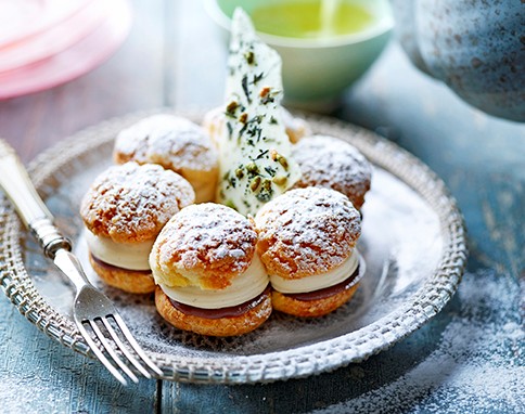 Paris-Brest with genmaicha cream