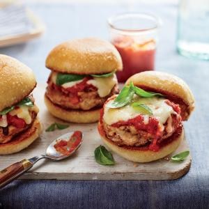 Parm-style chicken sliders