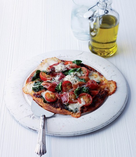 Parma and tomato wrap pizza
