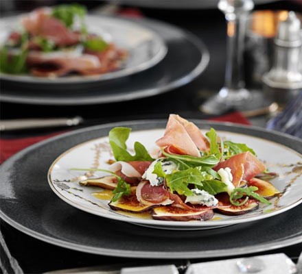 Parma ham with figs and dolcelatte