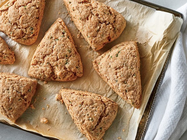 Parmesan-chive scones