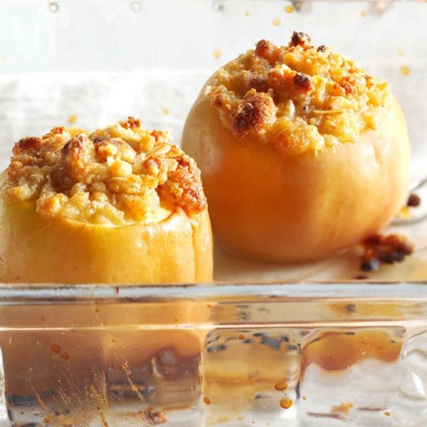 Parmesan crisp baked apples