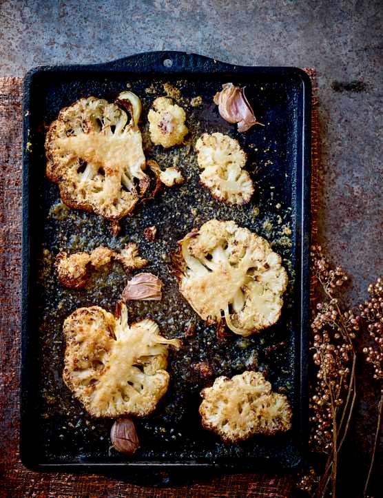 Parmesan-crusted cauli steaks