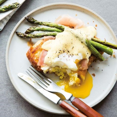 Parmesan French toast with blender Hollandaise
