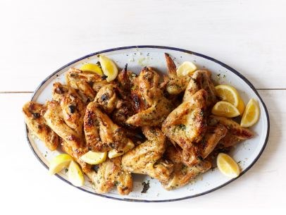 Parmesan-garlic chicken wings
