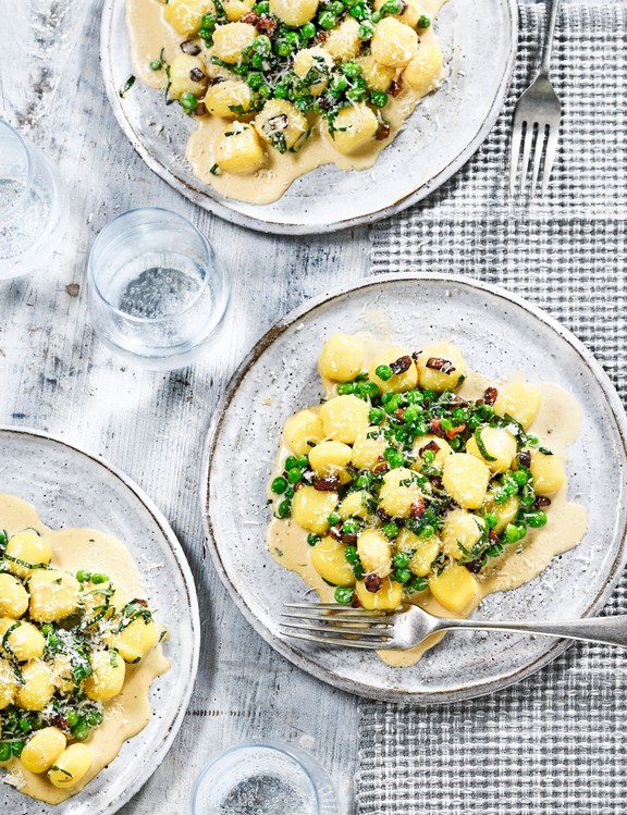 Parmesan, pancetta and pea cream gnocchi