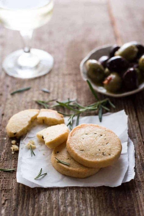 Parmesan shortbread biscuit 