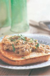 Parsi scrambled eggs