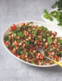 Parsley & mint chickpea salad