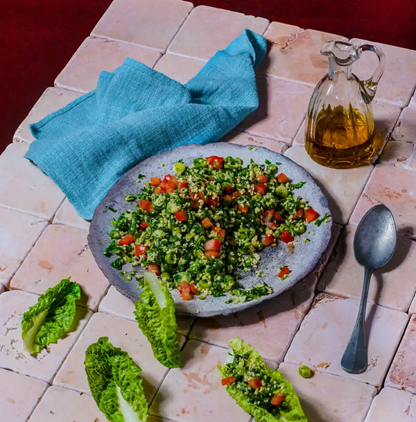Parsley and mint salad with burghul [cracked wheat] (Tabbouleh)