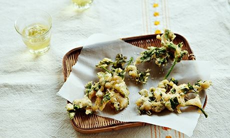 Parsley and paprika tempura