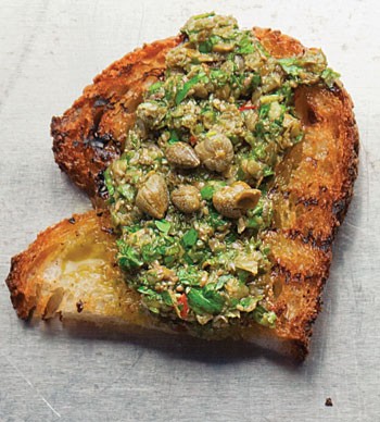 Parsley pesto with anchovies (Pesto di prezzemolo)