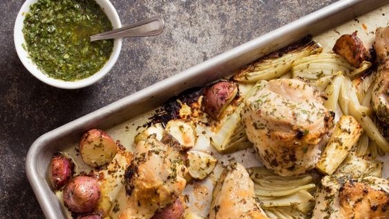 Parsley-shallot marinating sauce