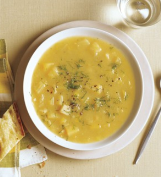Parsnip and fennel soup with dill
