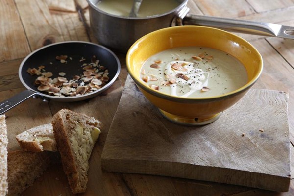 Parsnip and ginger soup