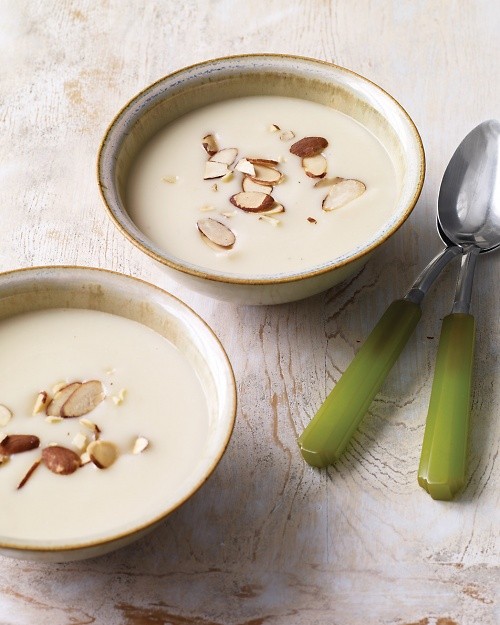 Parsnip soup with toasted almonds