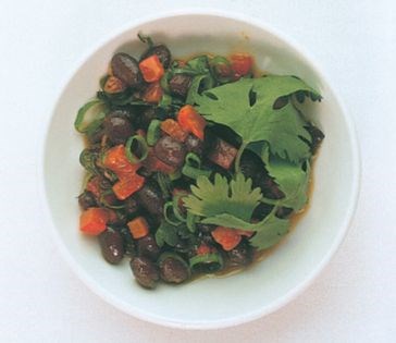 Pasilla black bean salsa