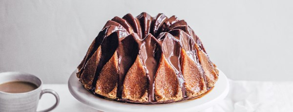 Passion fruit and chocolate bundt cake
