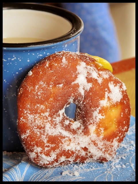 Passion fruit curd doughnuts