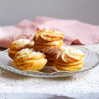 Passion fruit melting moments