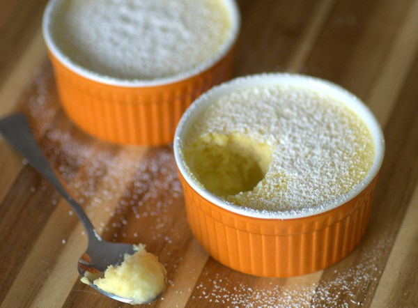 Passion fruit pudding cakes