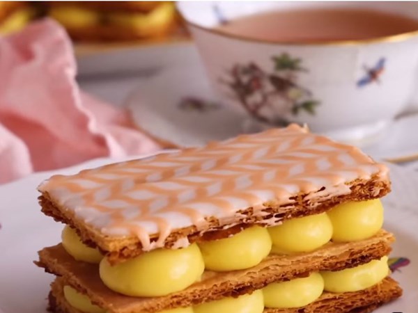 Passion fruite mille-feuille