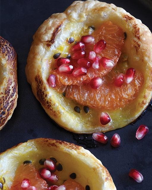 Passionfruit & grapefruit tarts