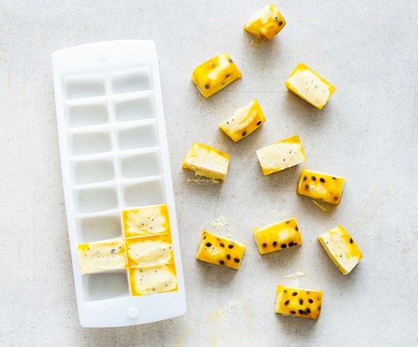 Passionfruit fro-yo bites