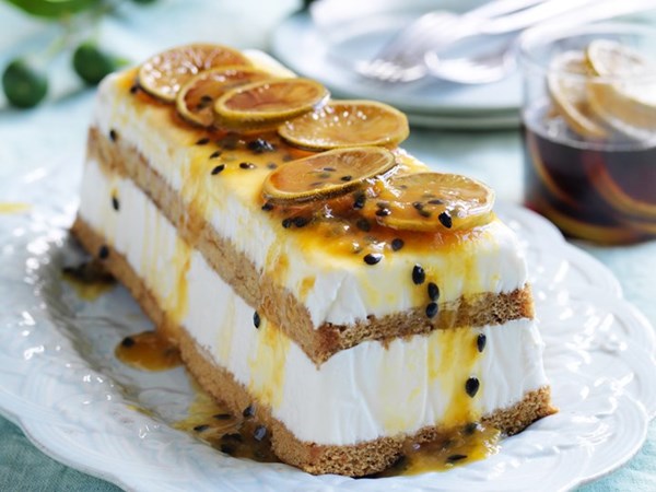 Passionfruit, lime & lemongrass frozen yoghurt cake