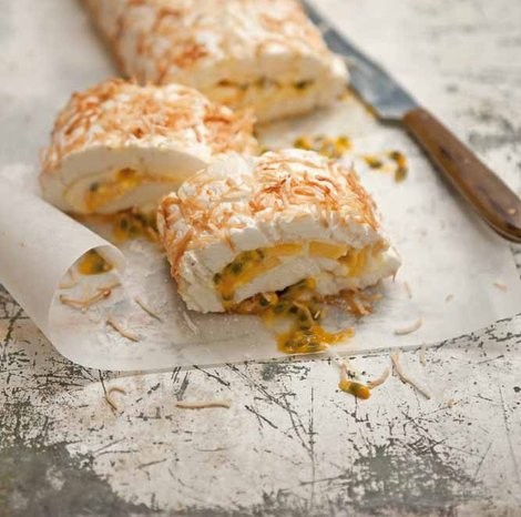 Passionfruit Pavlova roll