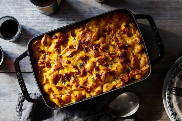 Pasta al forno with pumpkin and pancetta