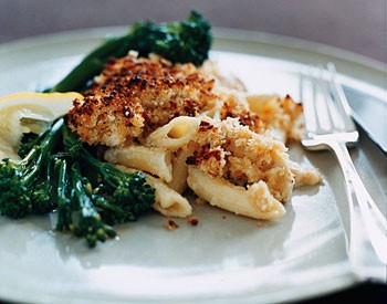 Pasta and chicken gratin