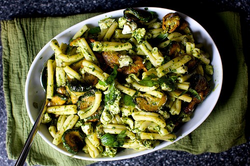 Pasta and fried zucchini salad