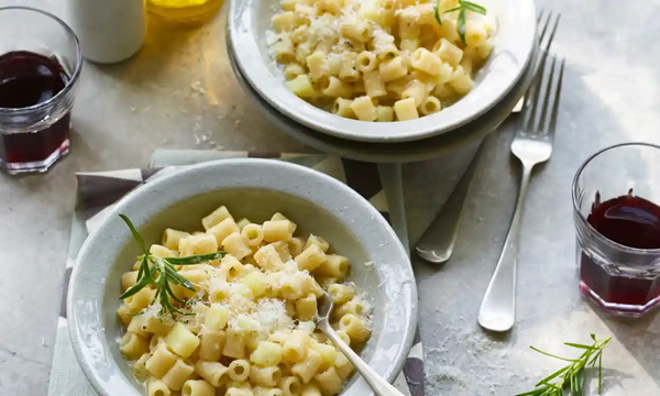 Pasta and potatoes (Pasta e patate)