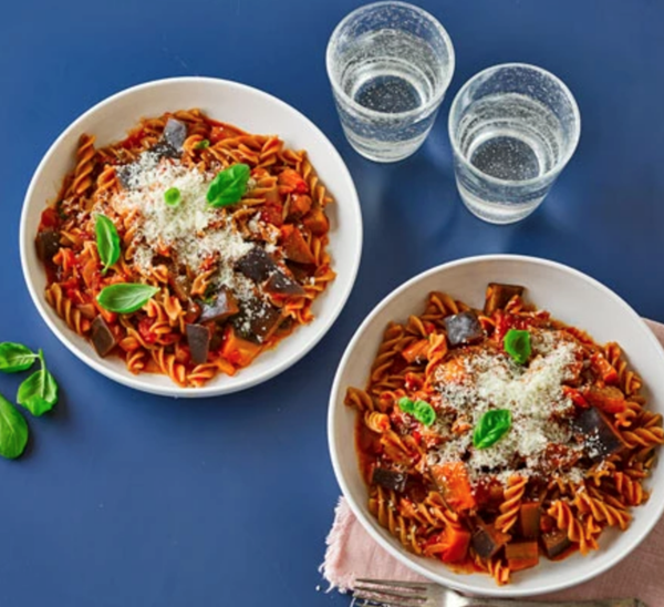 Pasta arrabbiata with aubergines