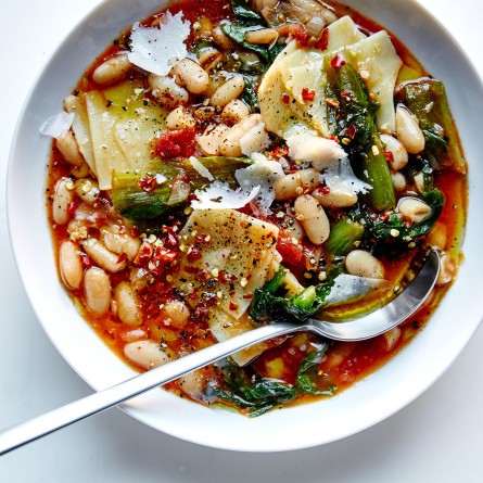 Pasta e fagioli with escarole
