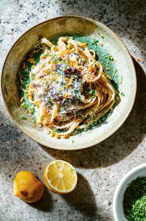 Pasta mit Radicchio und Walnüssen