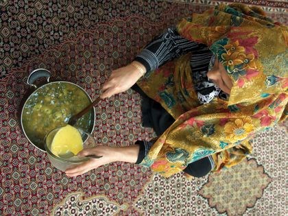 Pasta pellet osh (Osh-e omaj-e Tabrizi)