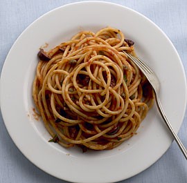 Pasta puttanesca