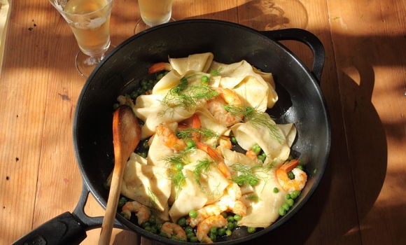 Pasta rags with small gulf or harbour prawns, fresh peas and chervil