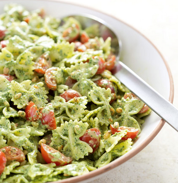 Pasta salad with pesto